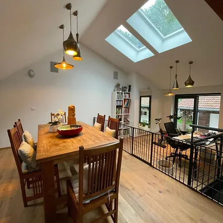 Villa Spacious House Next Kirchberg-centre With Parking