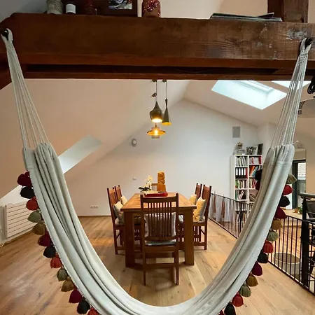 Spacious House Next Kirchberg-centre With Parking * ルクセンブルク