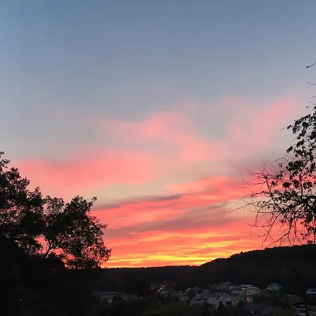 Spacious House Next Kirchberg-centre With Parking ヴィラ ルクセンブルク