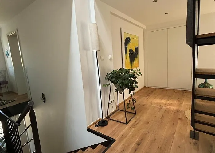 Spacious House Next Kirchberg-centre With Parking Βίλα *