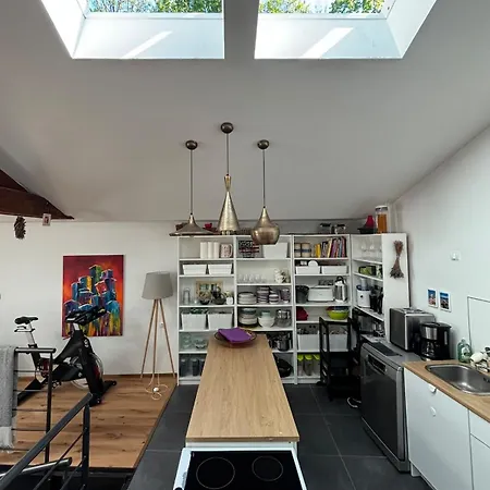 Spacious House Next Kirchberg-centre With Parking Βίλα