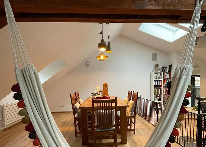 Spacious House Next Kirchberg-centre With Parking * Люксембург