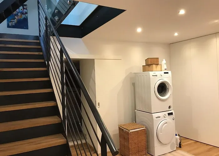 Вилла Spacious House Next Kirchberg-centre With Parking